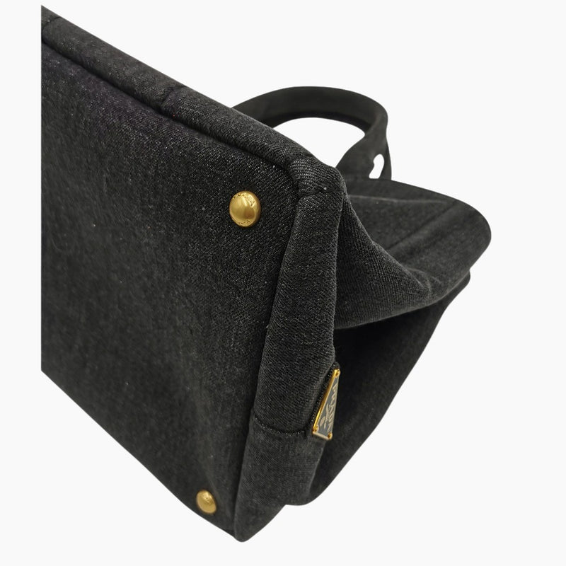 Sort denim Canapa Tote medium taske fra brand: PRADA - We Do Vintage