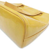 Gul vernis houston taske fra brand: LOUIS VUITTON - We Do Vintage