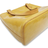 Gul vernis houston taske fra brand: LOUIS VUITTON - We Do Vintage