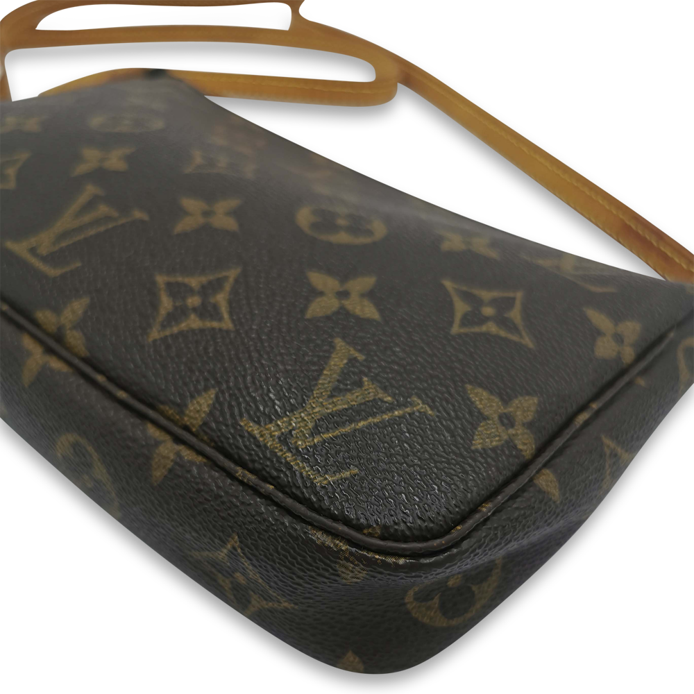 Monogram Canvas Pochette Accessoires m. crossbody rem � We Do Vintage
