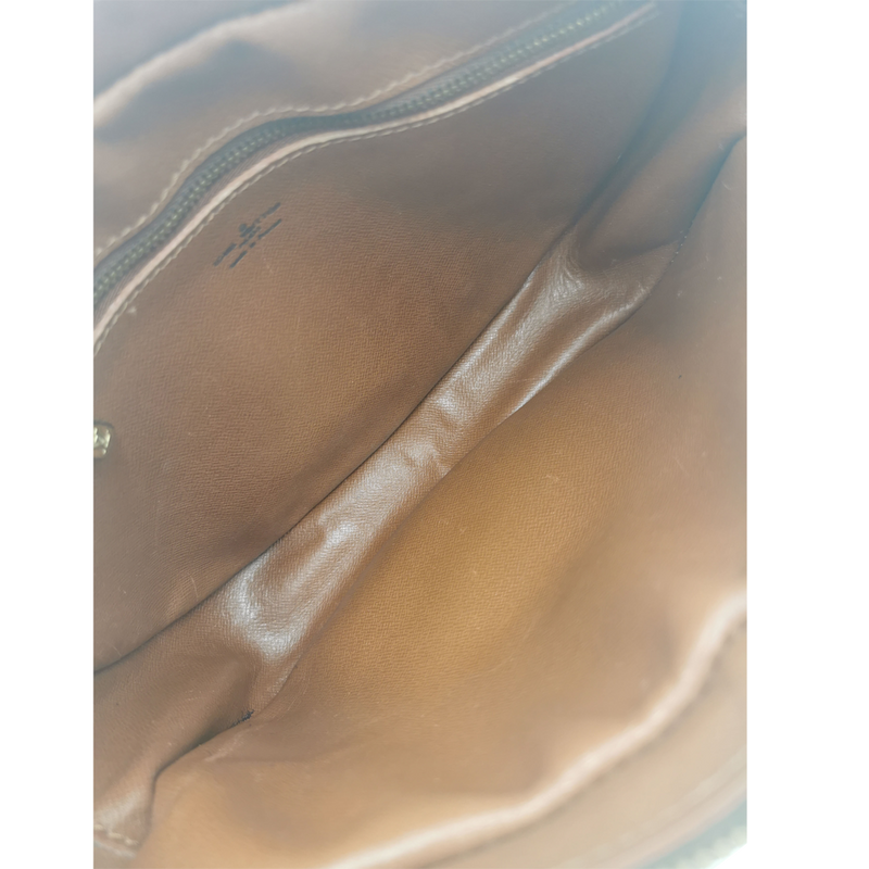 Monogram Canvas Jeune Fille MM taske fra brand: LOUIS VUITTON - We Do Vintage
