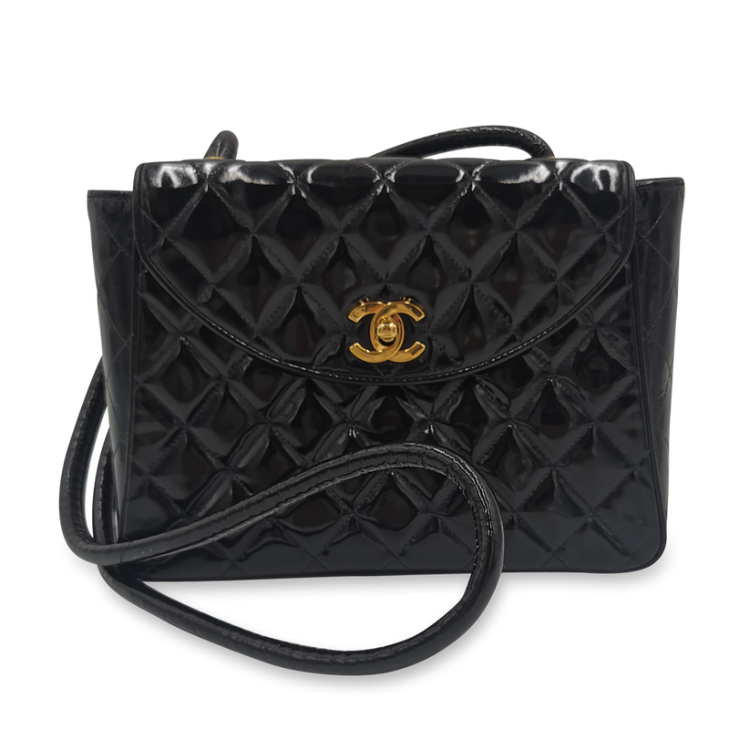 Sort Patent flap bag taske fra brand: CHANEL - We Do Vintage