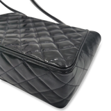 Sort Patent flap bag taske fra brand: CHANEL - We Do Vintage