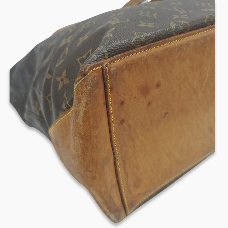 Monogram Cabas Mezzo taske fra brand: LOUIS VUITTON - We Do Vintage