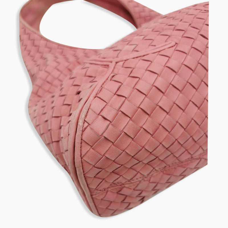 MEDIUM INTRECCIATO HOBO taske fra brand: bottega veneta - We Do Vintage