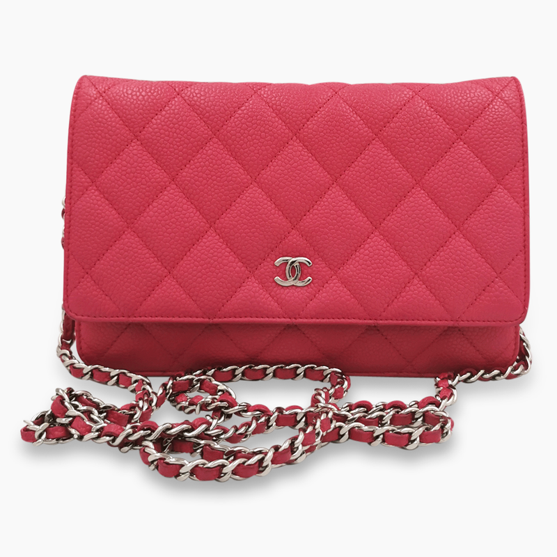 Pink caviar WOC taske fra brand: CHANEL - We Do Vintage