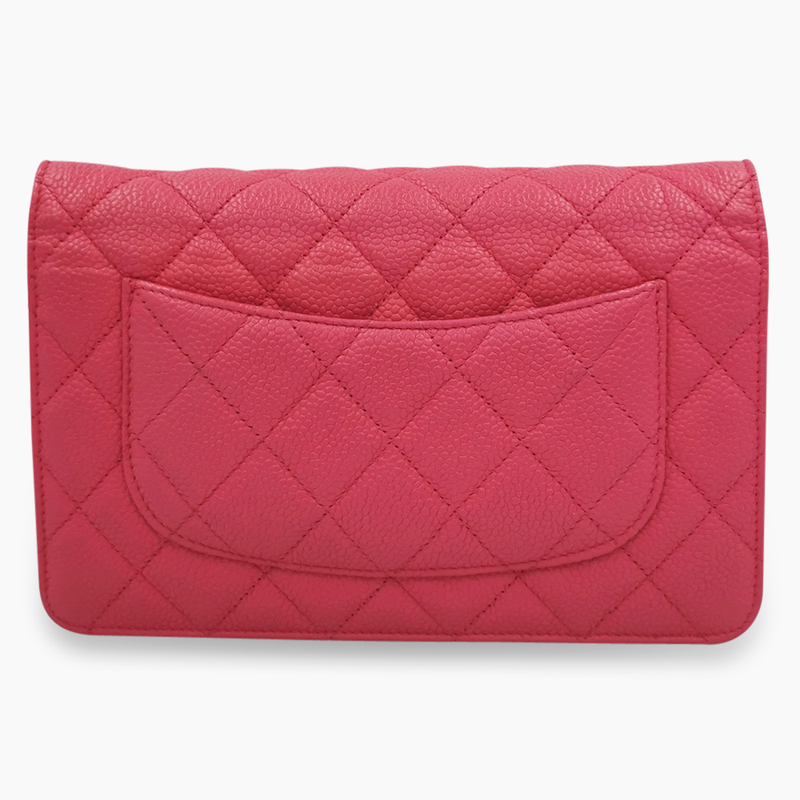 Pink caviar WOC taske fra brand: CHANEL - We Do Vintage