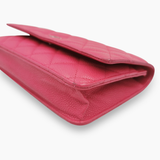 Pink caviar WOC taske fra brand: CHANEL - We Do Vintage