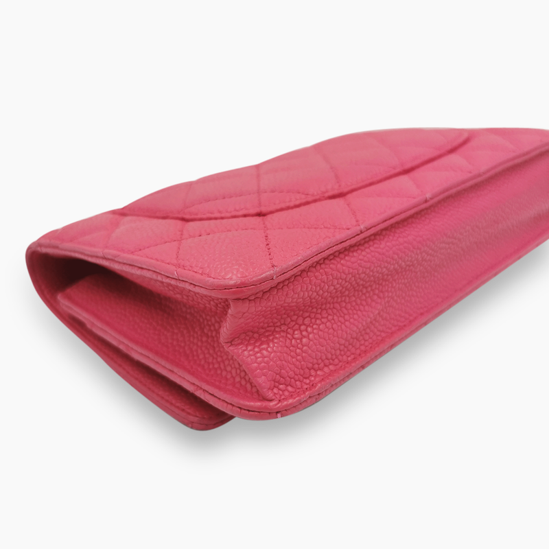 Pink caviar WOC taske fra brand: CHANEL - We Do Vintage