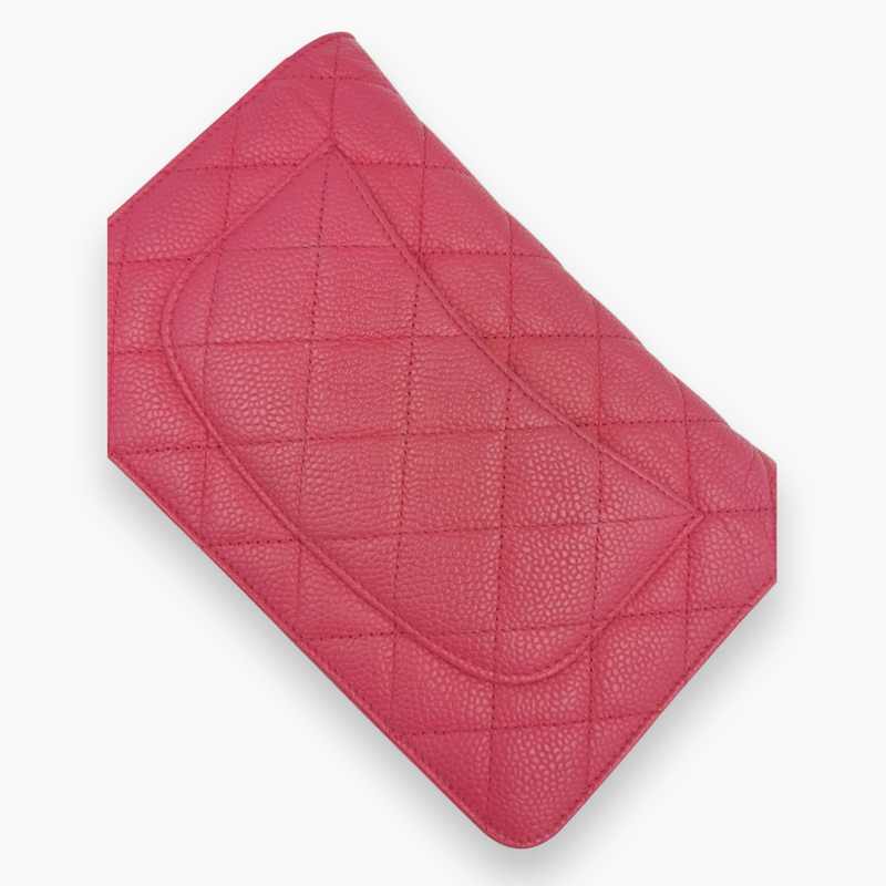 Pink caviar WOC taske fra brand: CHANEL - We Do Vintage