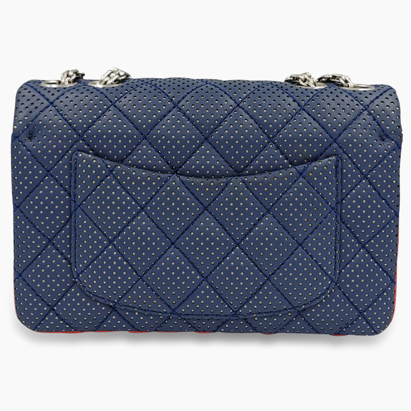 Limited edition french flag classic double flap bag taske fra brand: CHANEL - We Do Vintage