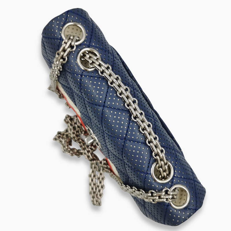 Limited edition french flag classic double flap bag taske fra brand: CHANEL - We Do Vintage