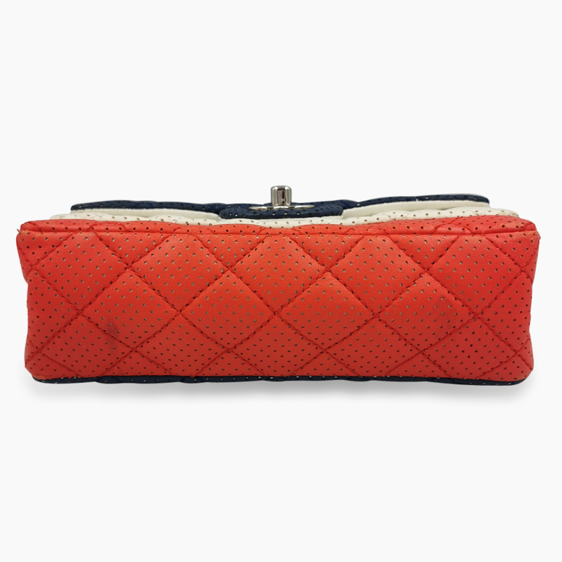 Limited edition french flag classic double flap bag taske fra brand: CHANEL - We Do Vintage