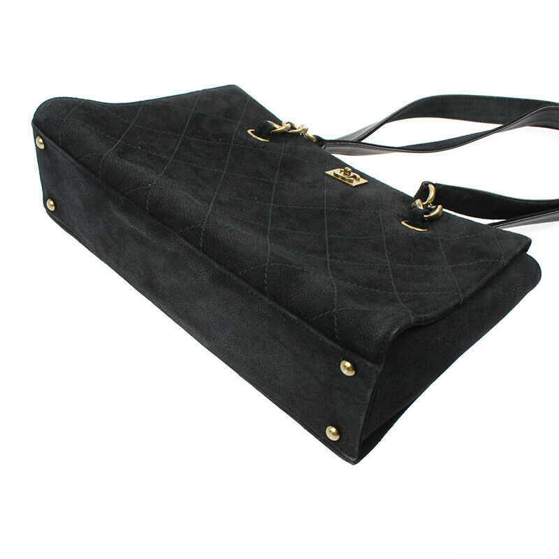Sort Suede Caviar Tote taske fra brand: CHANEL - We Do Vintage
