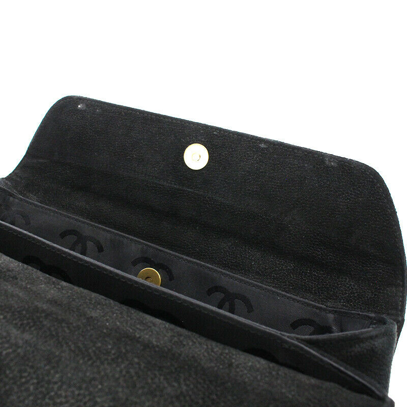 Sort Suede Caviar Tote taske fra brand: CHANEL - We Do Vintage